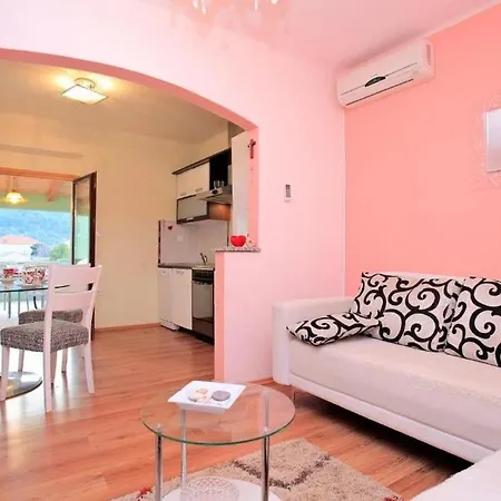 House With A Parking Space Vela Luka, Korcula - 21165 Vakantiehuis